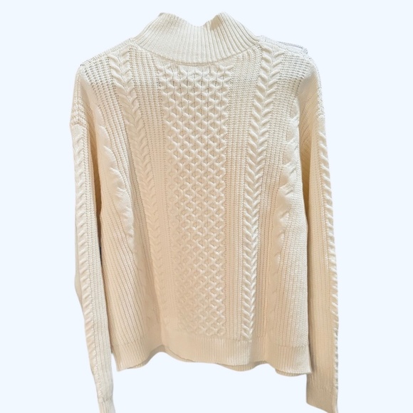 Banana Republic Chunky Mixed Cable Knit Ivory Sweater Size XL. NWT - Picture 2 of 8